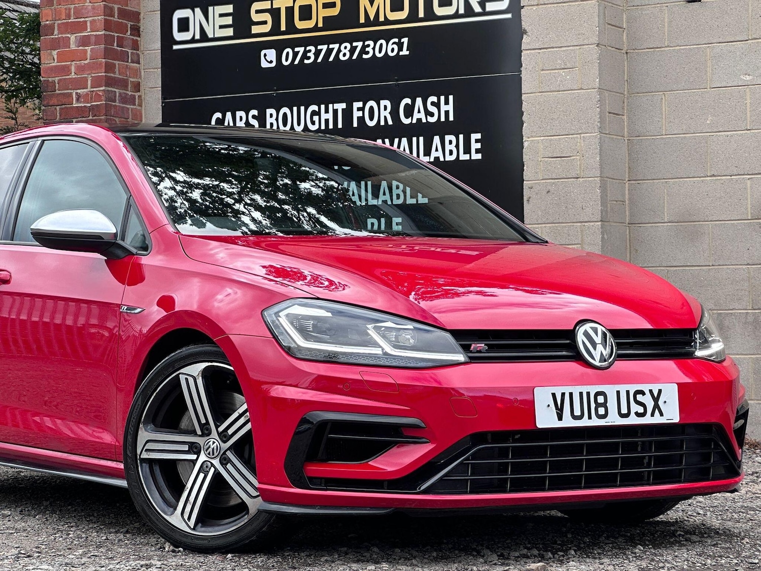 Used Volkswagen Golf 2018 for sale - 76786775: Photo 2