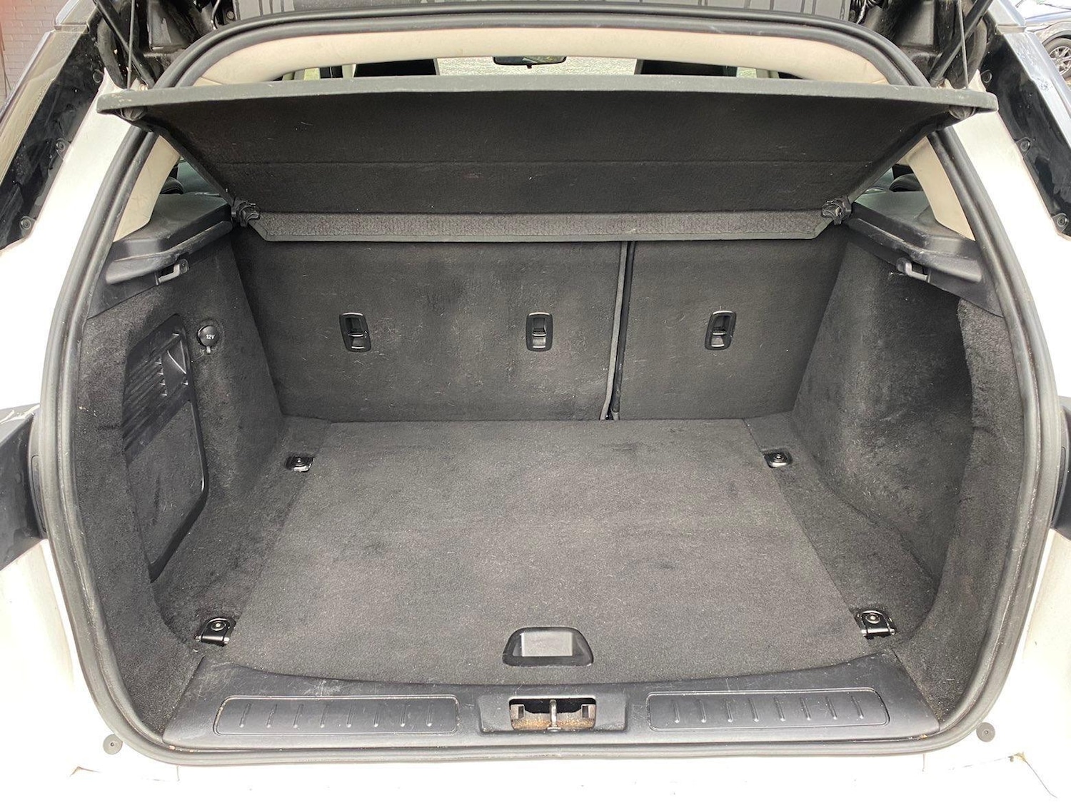 Used Land Rover Range Rover Evoque 2012 for sale - 76473901: Photo 8