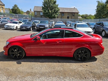 Used Mercedes-Benz C Class 2014 for sale - 79496323: Photo