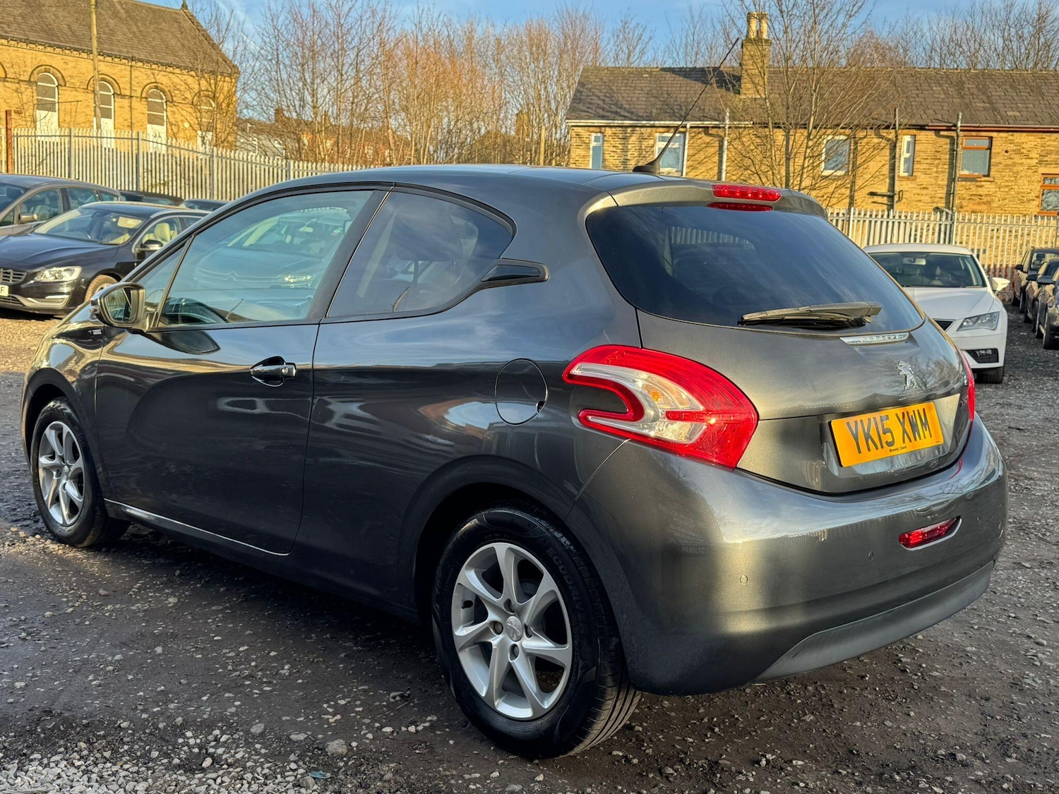 Used Peugeot 208 2015 for sale - 77657609: Photo 23