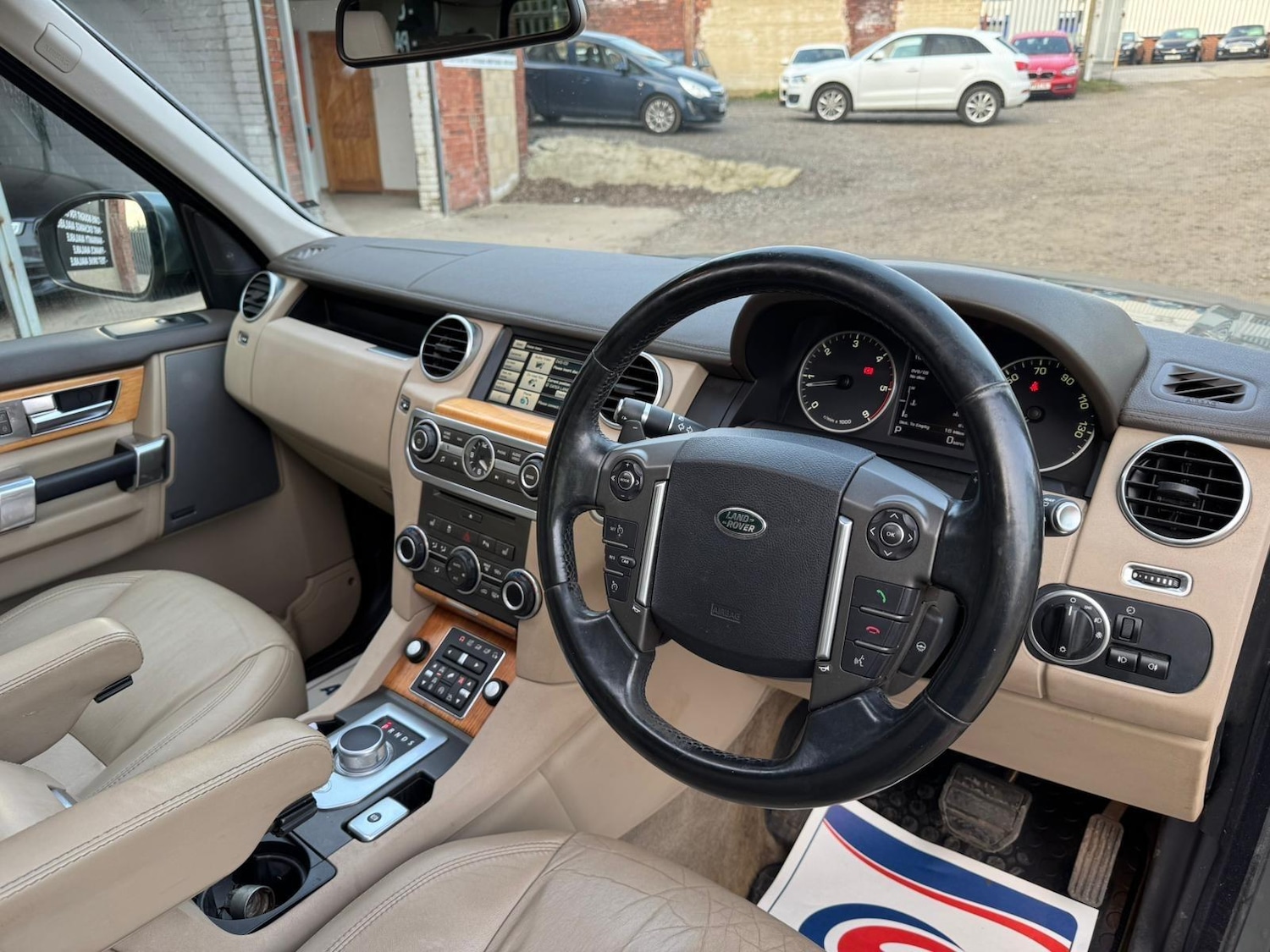 Used Land Rover Discovery 4 for sale - 77768920: Photo 10