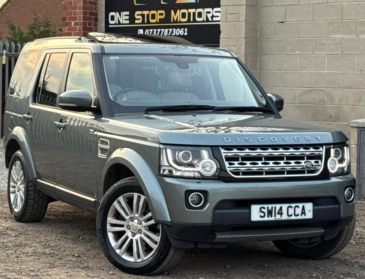 Used Land Rover Discovery 4 for sale - 77768920: Photo 24