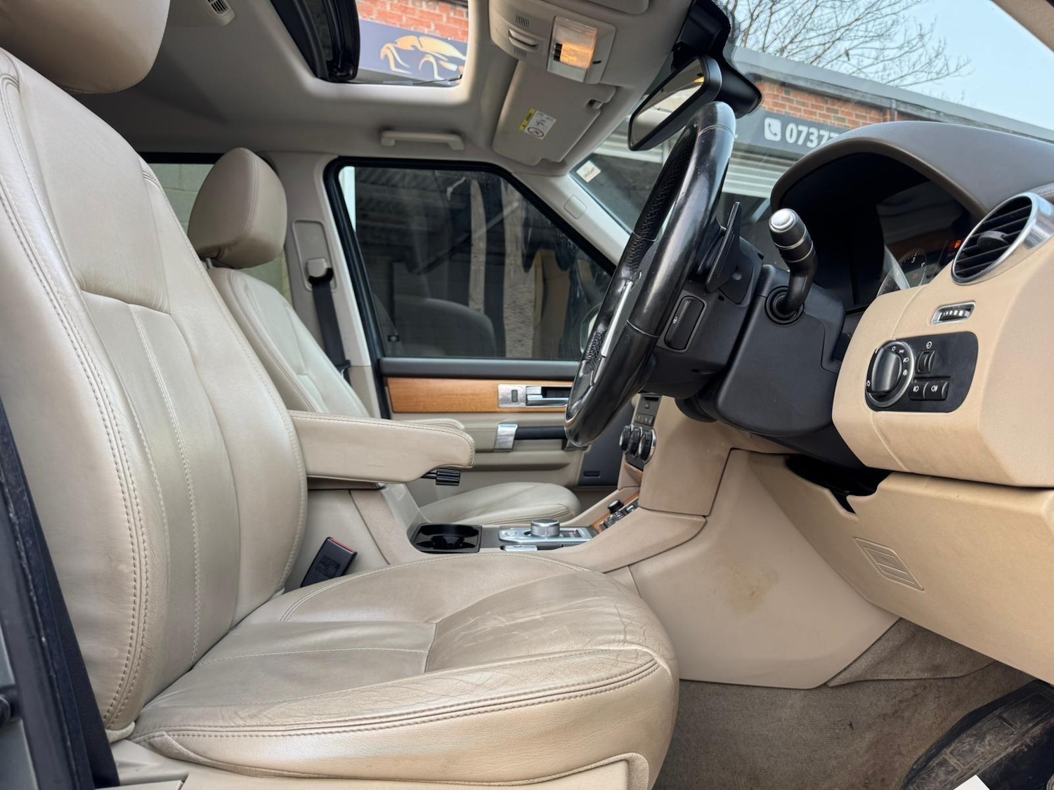 Used Land Rover Discovery 4 for sale - 77768920: Photo 6