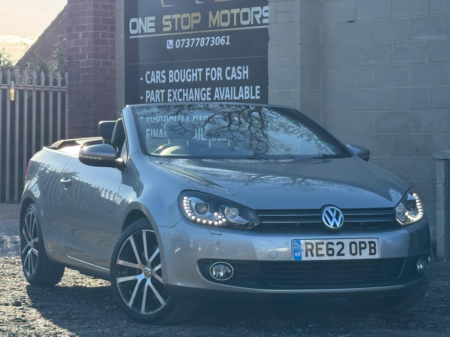 Used Volkswagen Golf 2012 for sale - 77892579: Photo 1