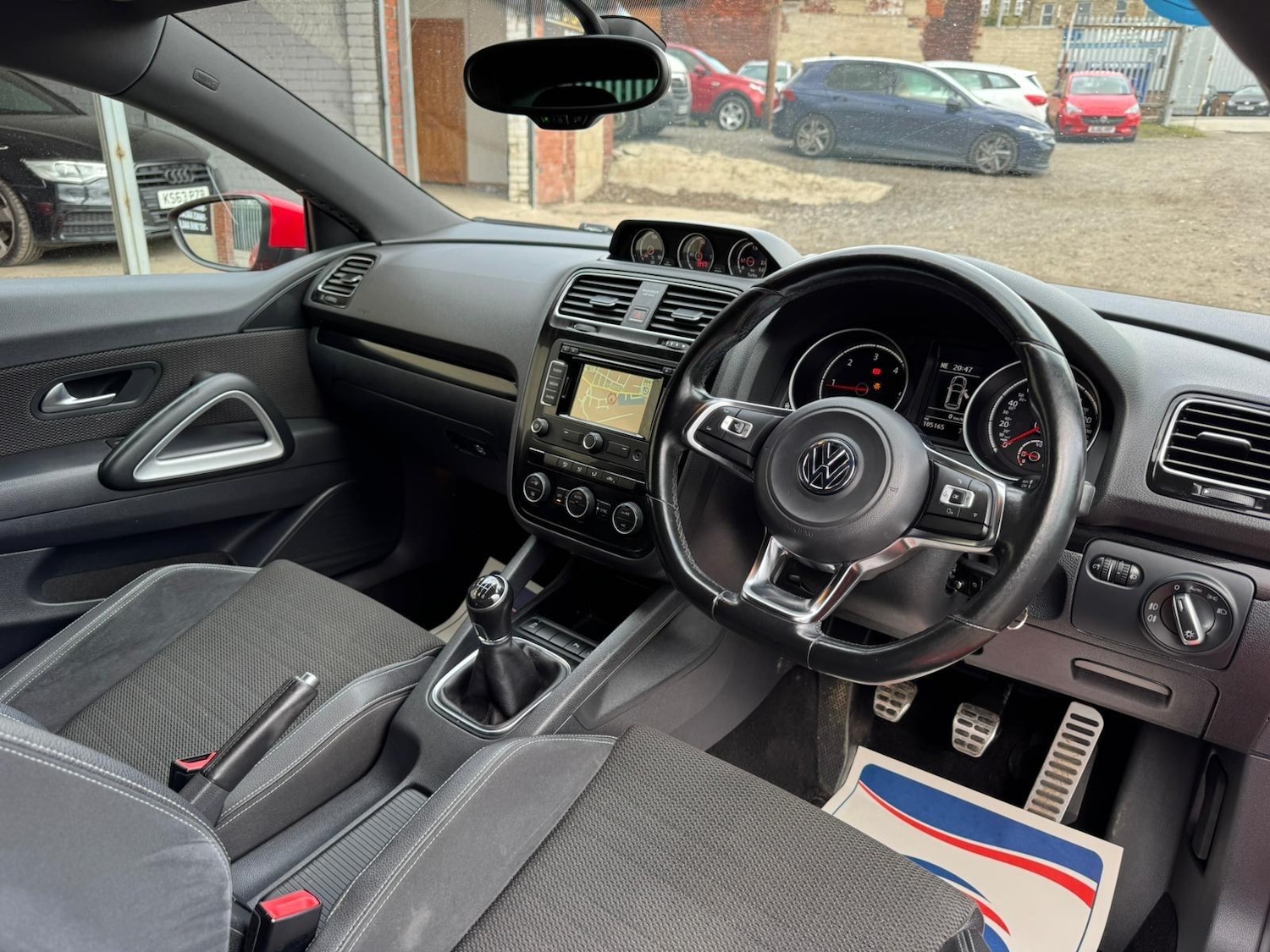 Used Volkswagen Scirocco for sale - 78135600: Photo 11