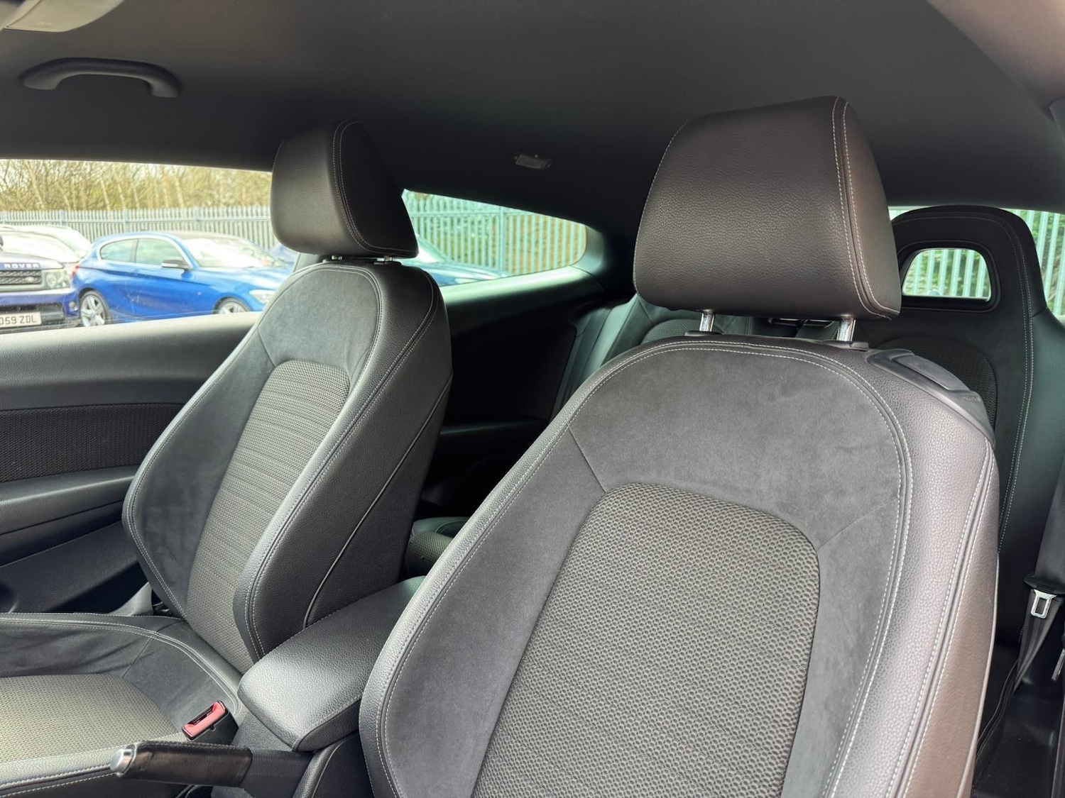 Used Volkswagen Scirocco for sale - 78135600: Photo 19