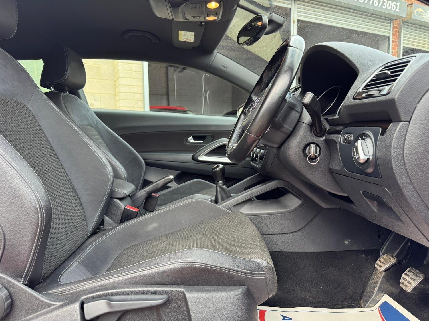 Used Volkswagen Scirocco for sale - 78135600: Photo 6