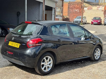 Used Peugeot 208 2016 for sale - 78600736: Photo