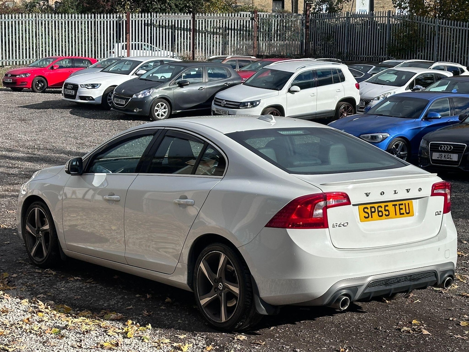 Used Volvo S60 2015 for sale - 76377708: Photo 12