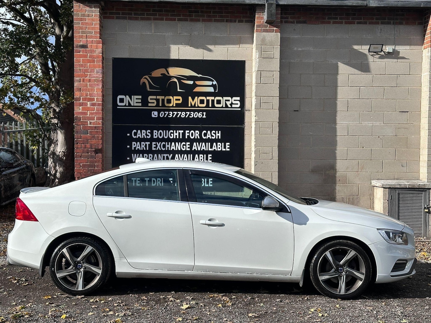 Used Volvo S60 2015 for sale - 76377708: Photo 5