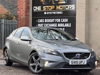 Used Volvo V40 2015 for sale - 76522309: Photo