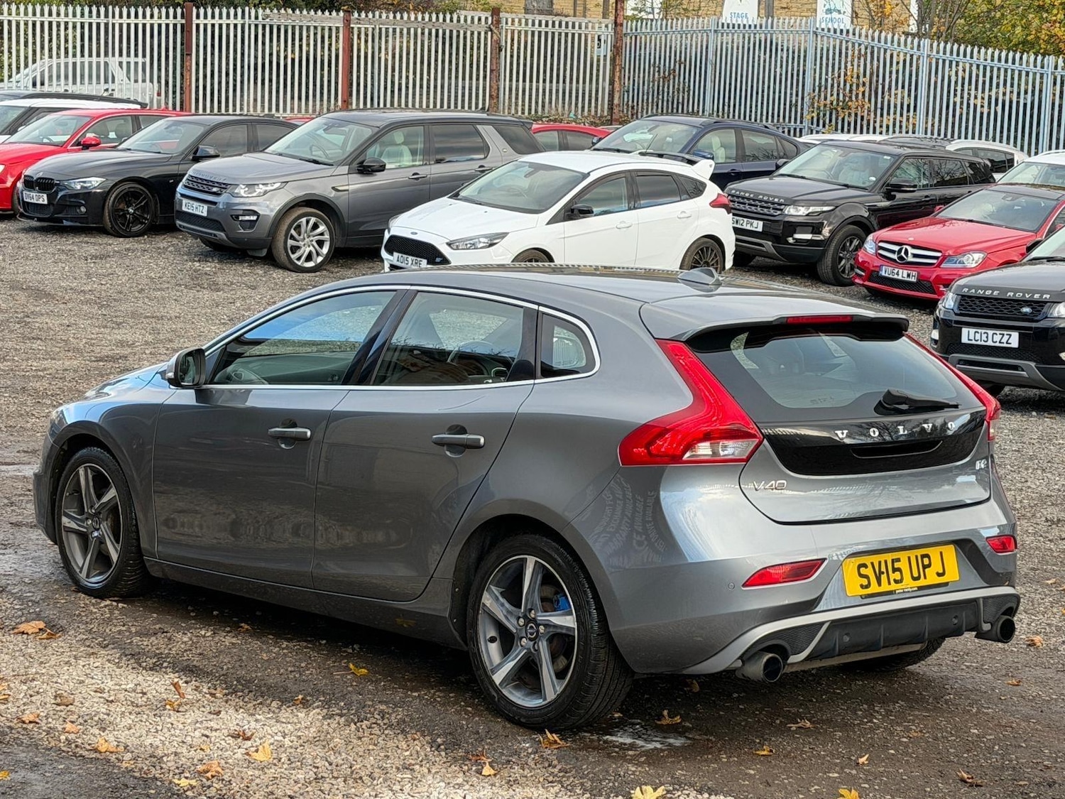 Used Volvo V40 2015 for sale - 76522309: Photo 4