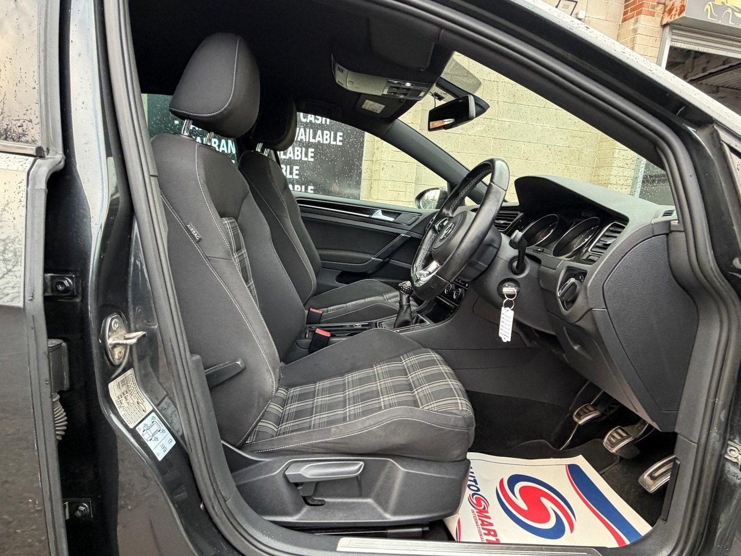 Used Volkswagen Golf 2014 for sale - 76619743: Photo 16