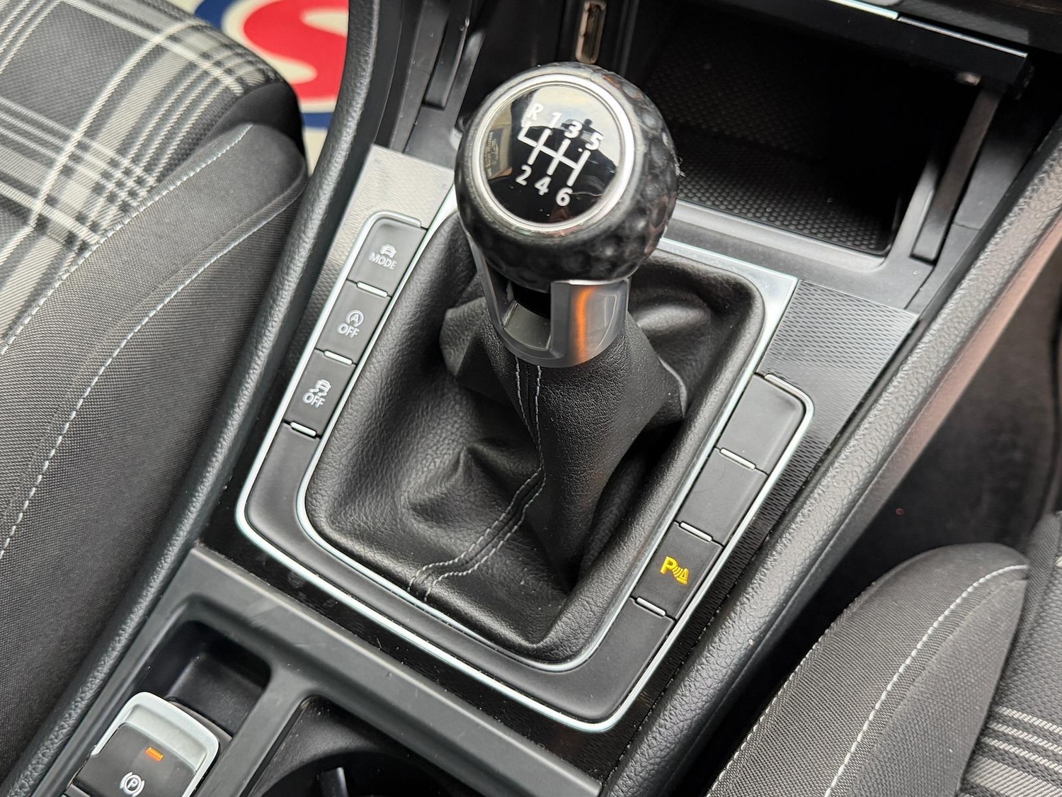 Used Volkswagen Golf 2014 for sale - 76619743: Photo 19