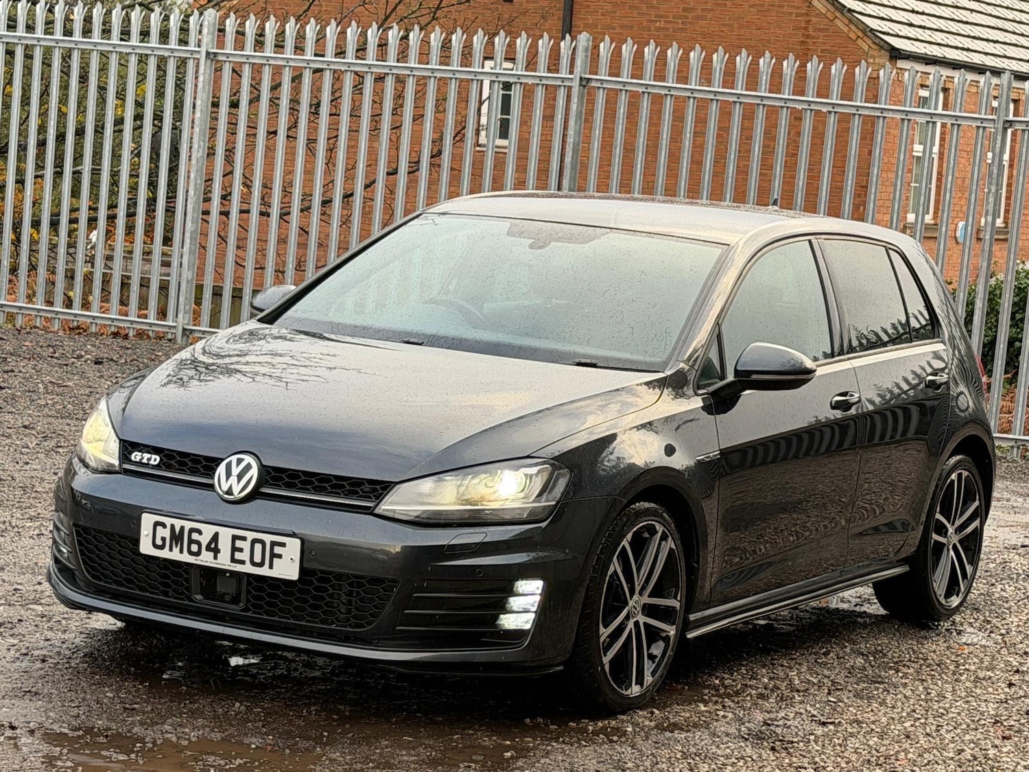 Used Volkswagen Golf 2014 for sale - 76619743: Photo 3