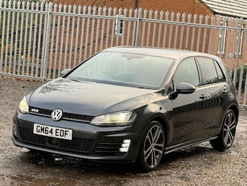 Used Volkswagen Golf 2014 for sale - 76619743: Photo