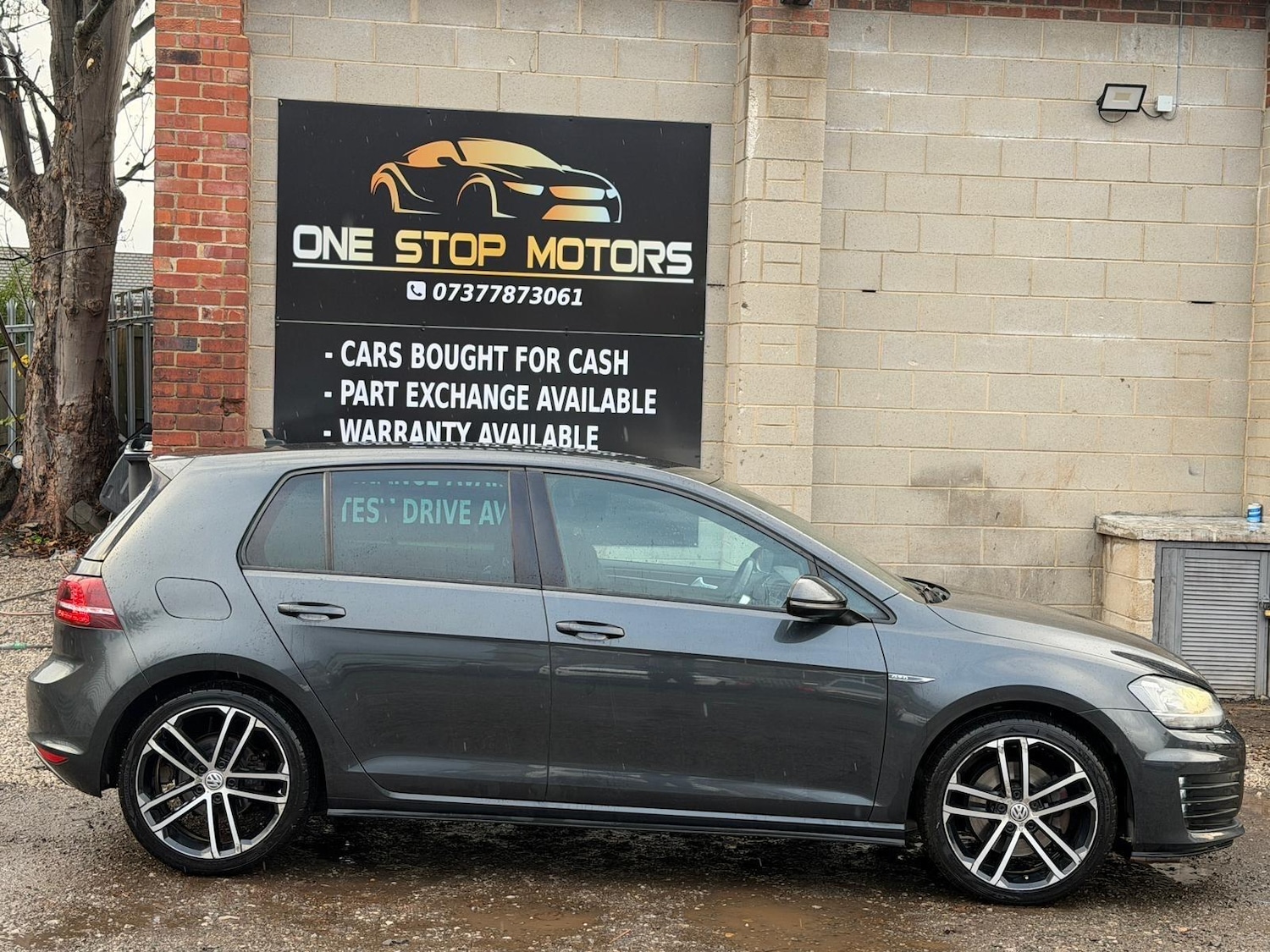 Used Volkswagen Golf 2014 for sale - 76619743: Photo 5