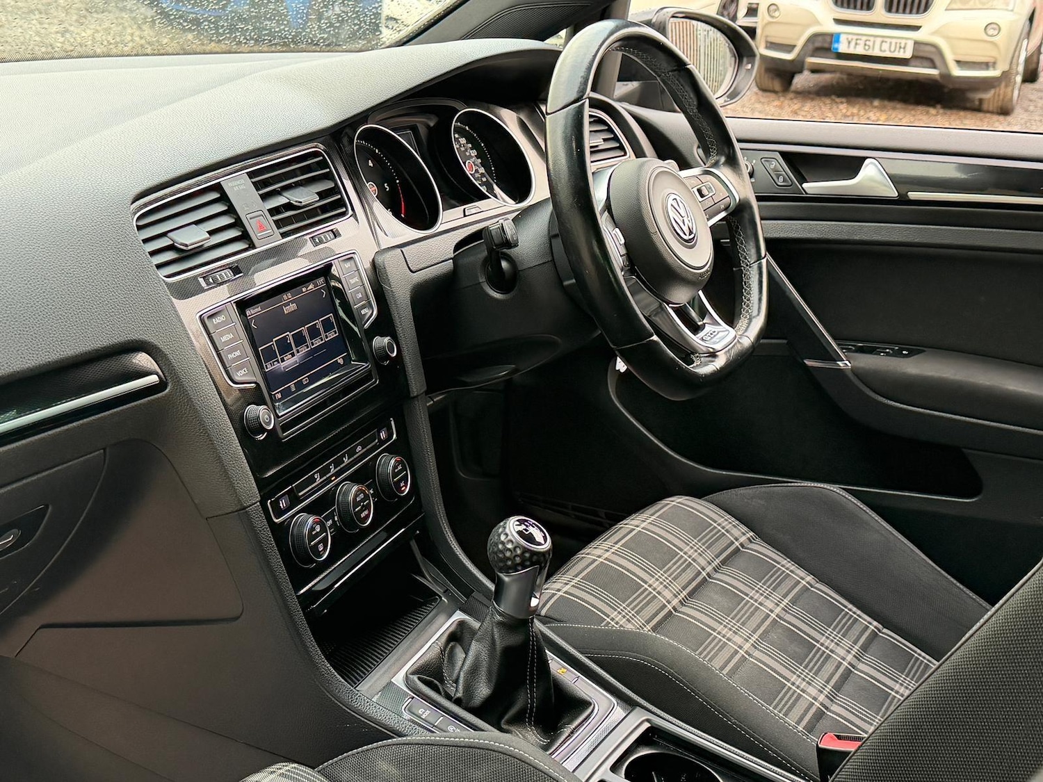 Used Volkswagen Golf 2014 for sale - 76619743: Photo 6