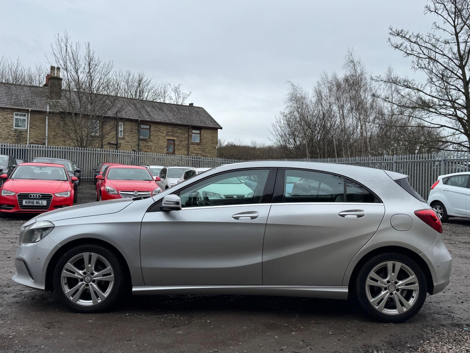 Used Mercedes-Benz A-Class 2017 for sale - 77626078: Photo 4