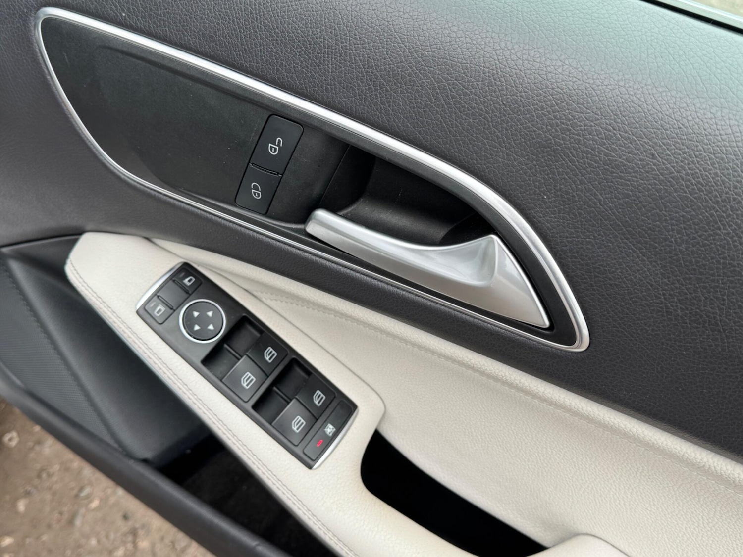 Used Mercedes-Benz A-Class 2017 for sale - 77626078: Photo 7