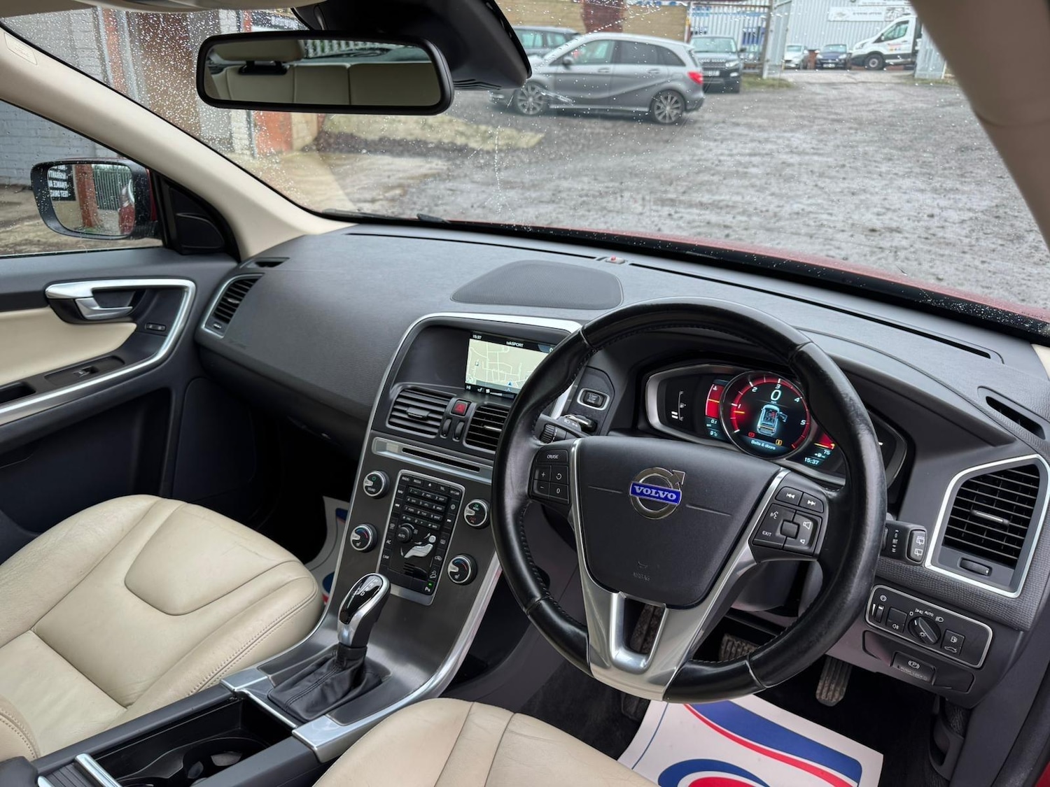 Used Volvo XC60 2014 for sale - 77523851: Photo 10