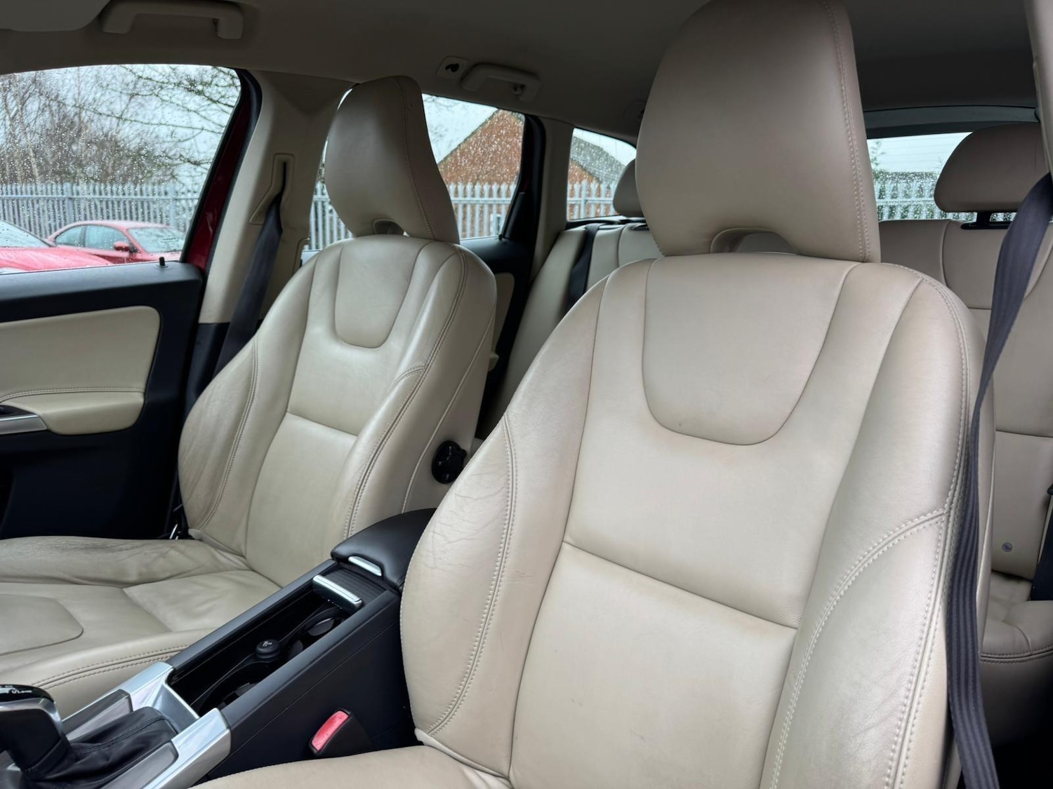 Used Volvo XC60 2014 for sale - 77523851: Photo 27