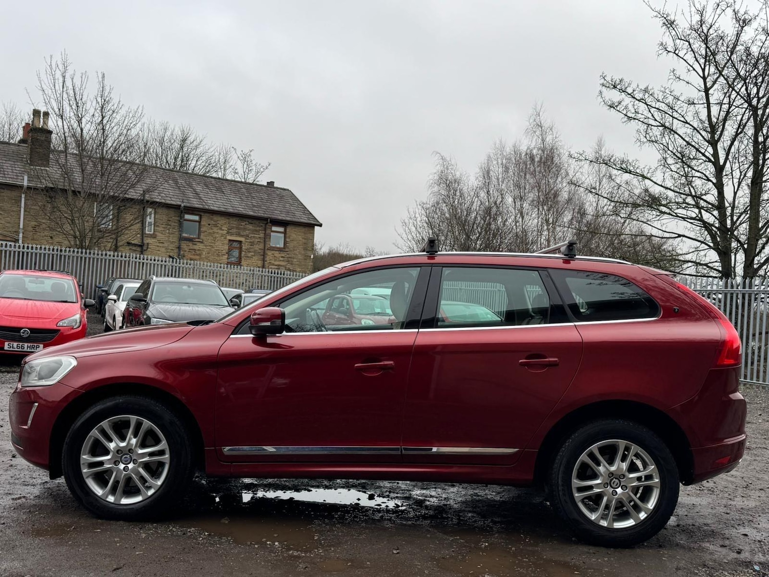 Used Volvo XC60 2014 for sale - 77523851: Photo 3