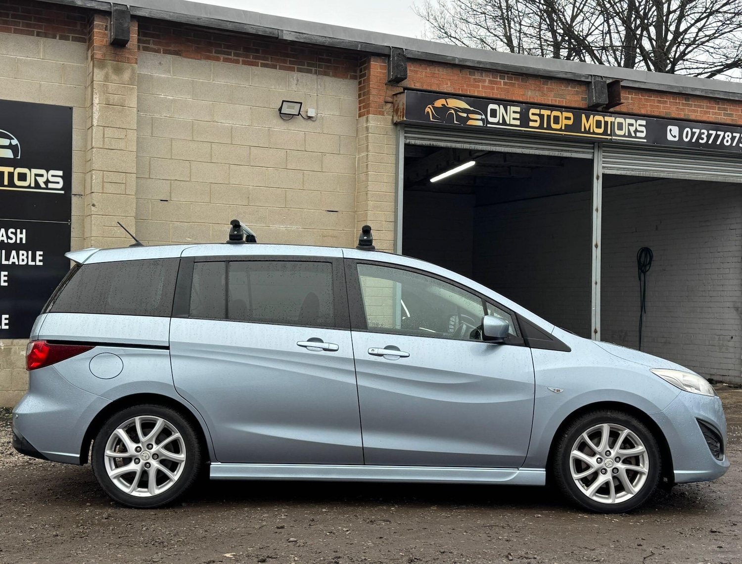 Used Mazda Mazda5 for sale - 77267835: Photo 14