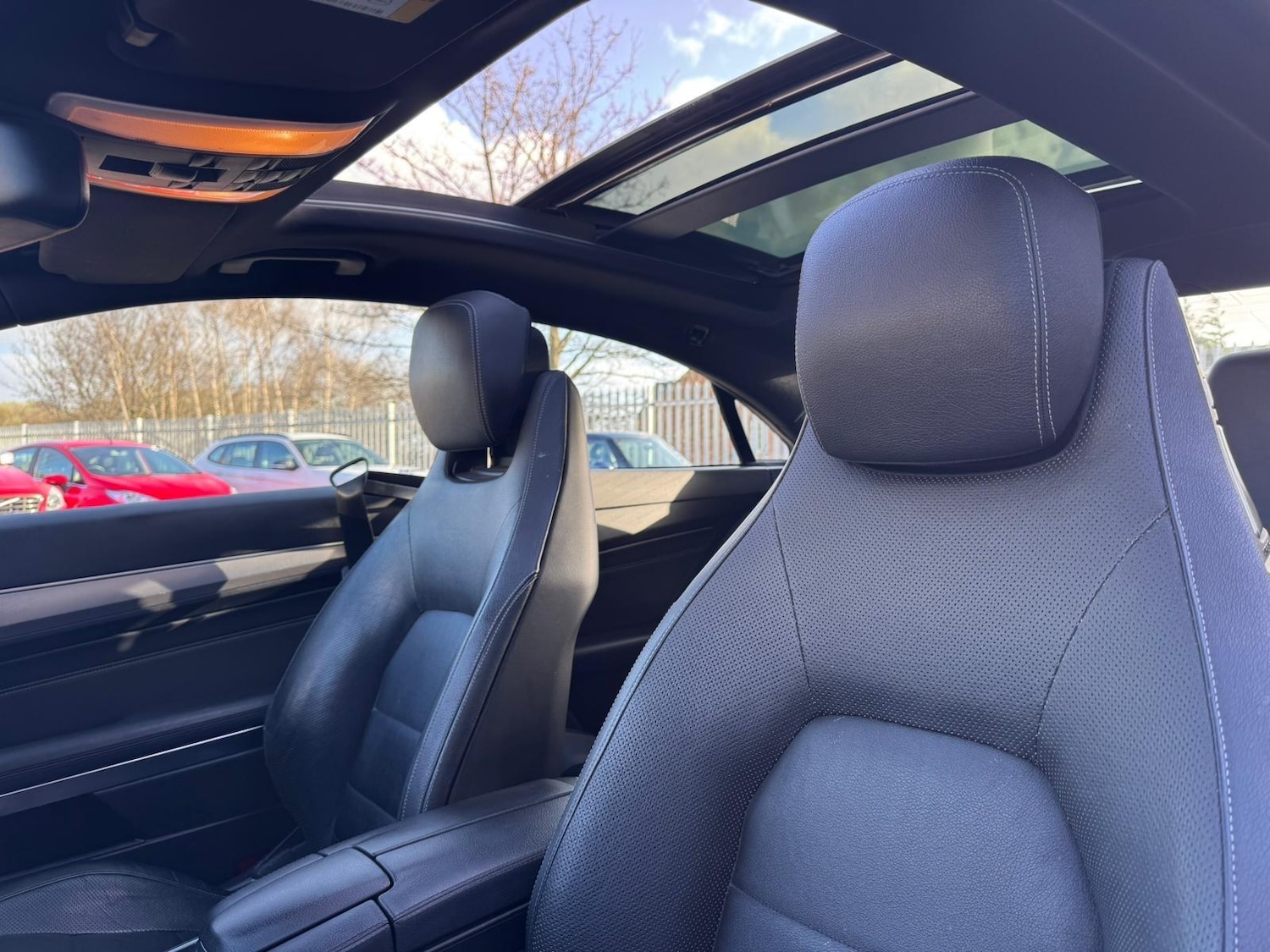 Used Mercedes-Benz E Class 2014 for sale - 78058164: Photo 24