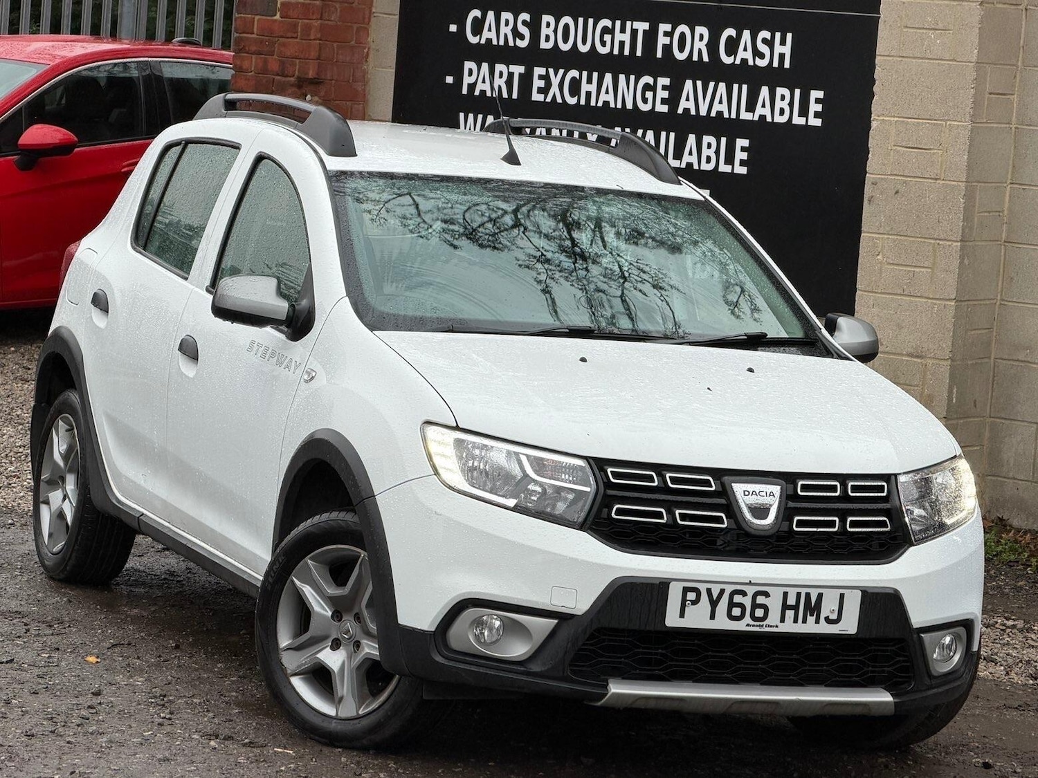 Used Dacia Sandero Stepway 2016 for sale - 76855645: Photo 11