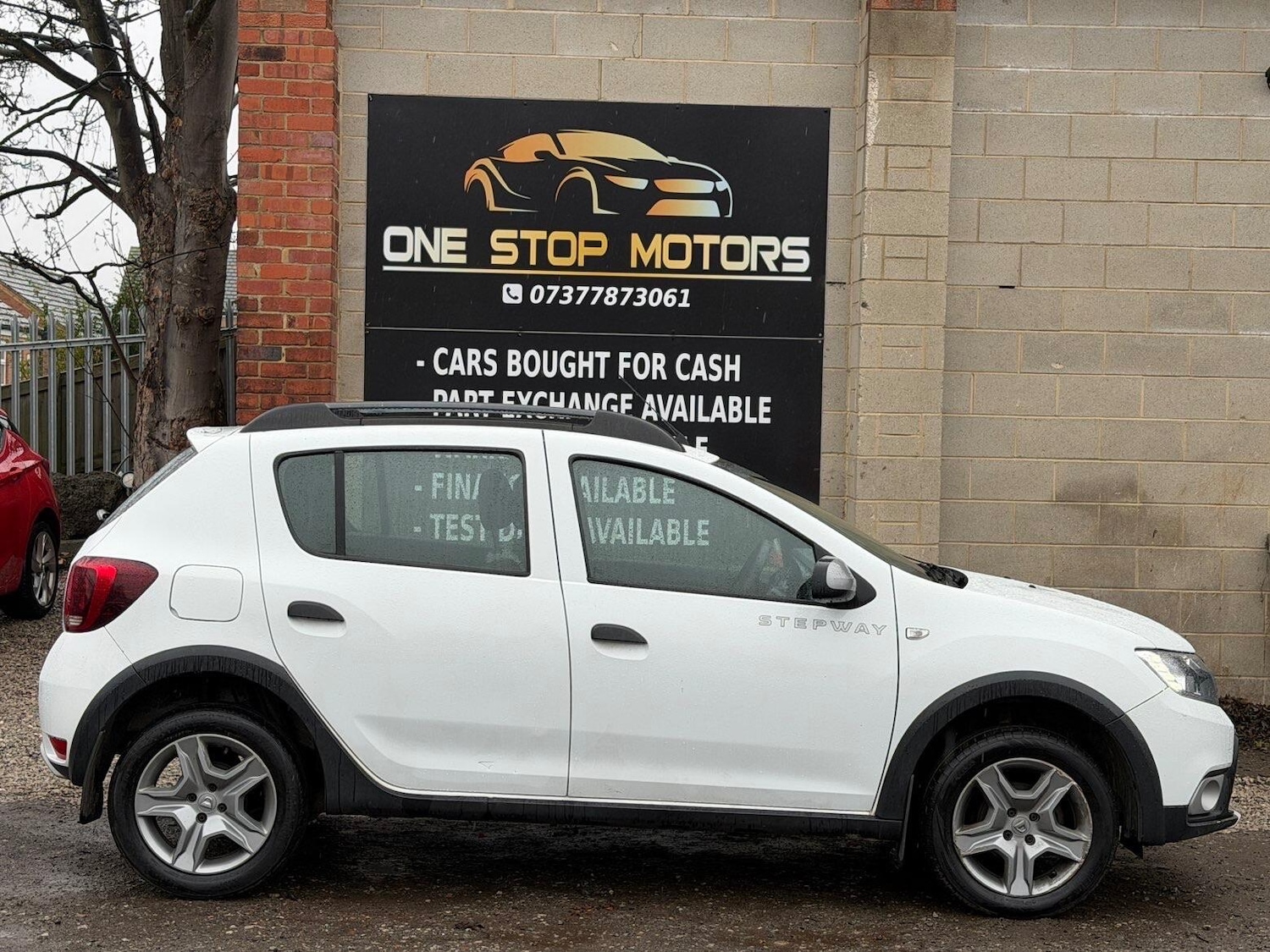 Used Dacia Sandero Stepway 2016 for sale - 76855645: Photo 21