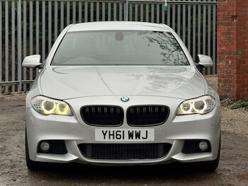 Used BMW 5 Series 2011 for sale - 77321000: Photo