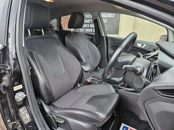Used Ford Fiesta 2015 for sale - 78609401: Photo
