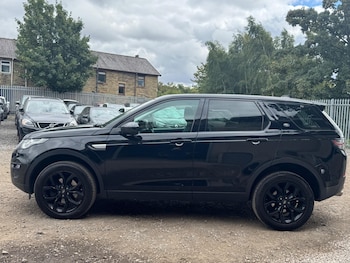 Used Land Rover Discovery Sport 2018 for sale - 79440718: Photo