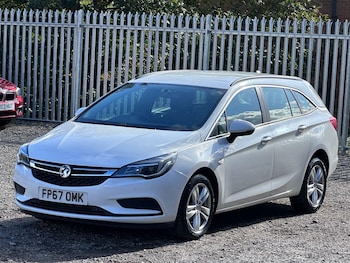 Used Vauxhall Astra 2017 for sale - 76024825: Photo