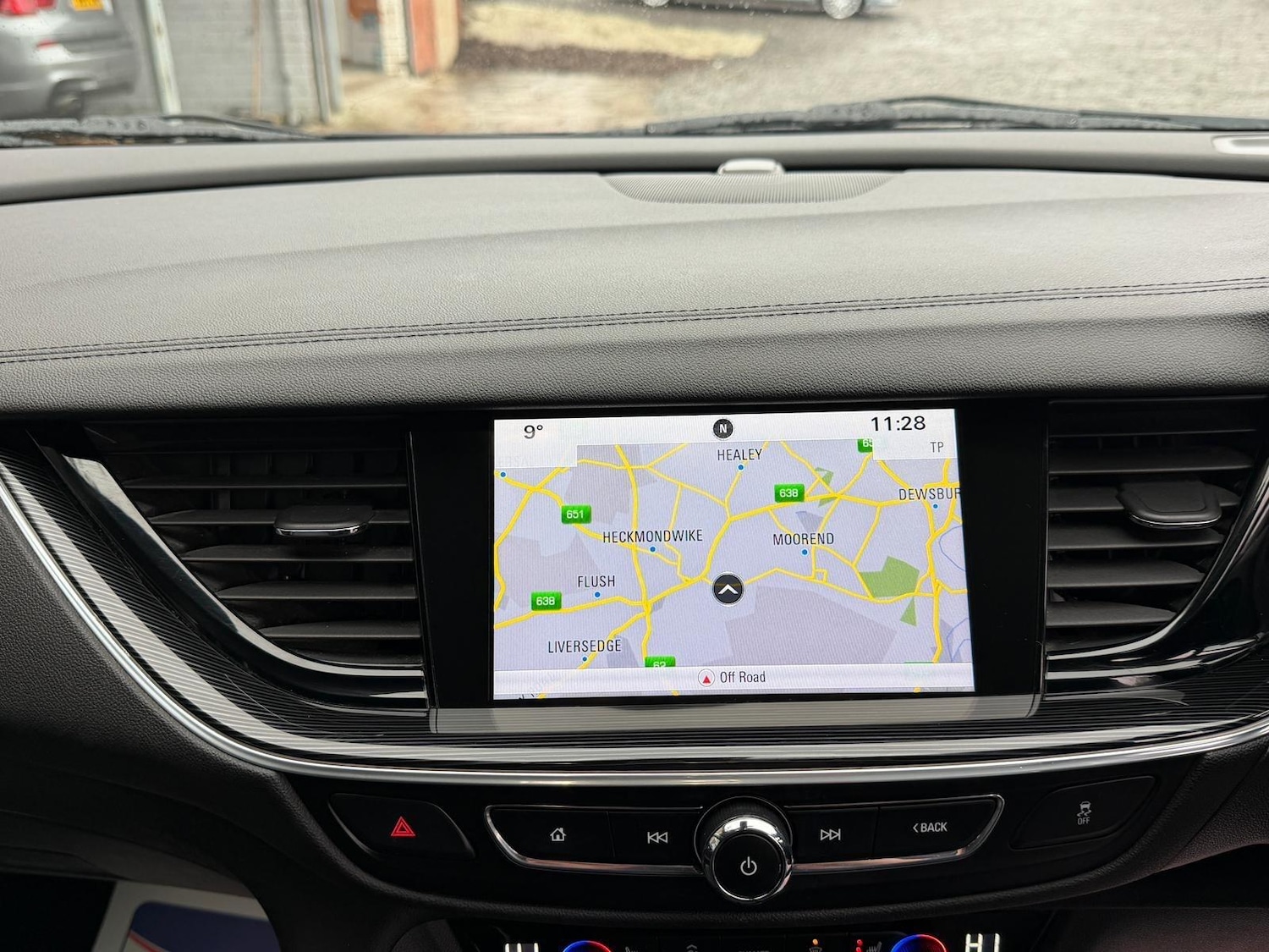 Used Vauxhall Insignia 2017 for sale - 76592574: Photo 10