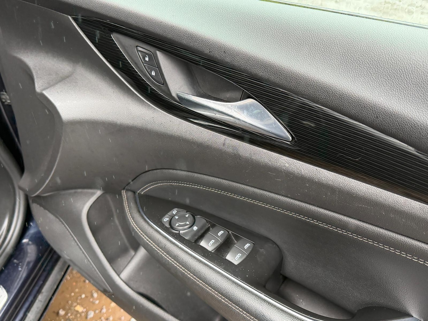 Used Vauxhall Insignia 2017 for sale - 76592574: Photo 11