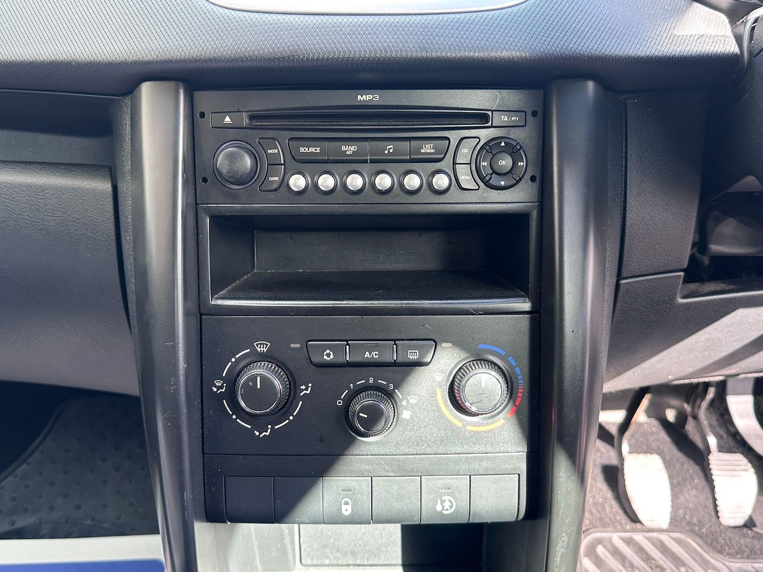 Used Peugeot 207 for sale - 76188718: Photo 19