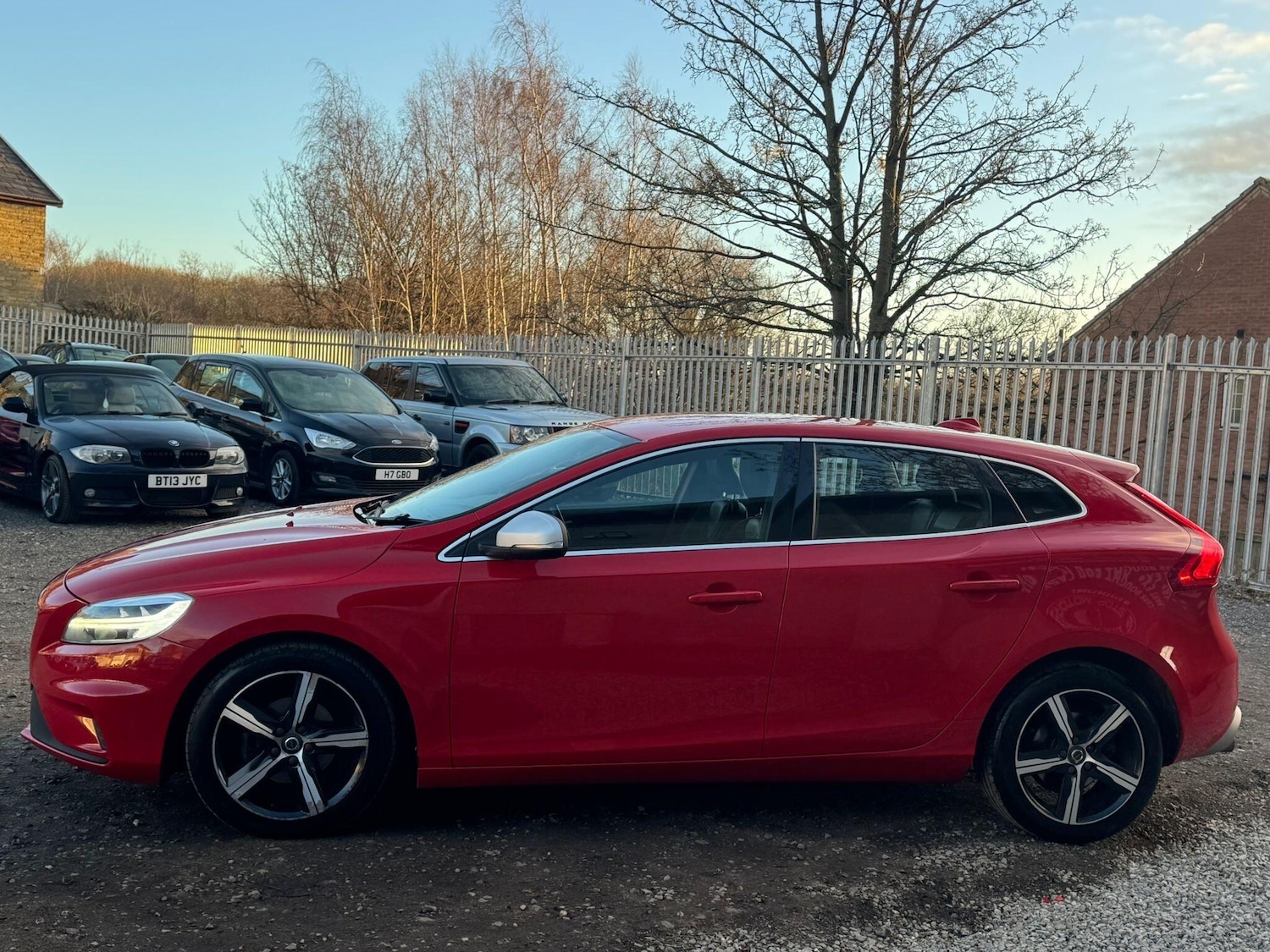 Used Volvo V40 2017 for sale - 77091110: Photo 15