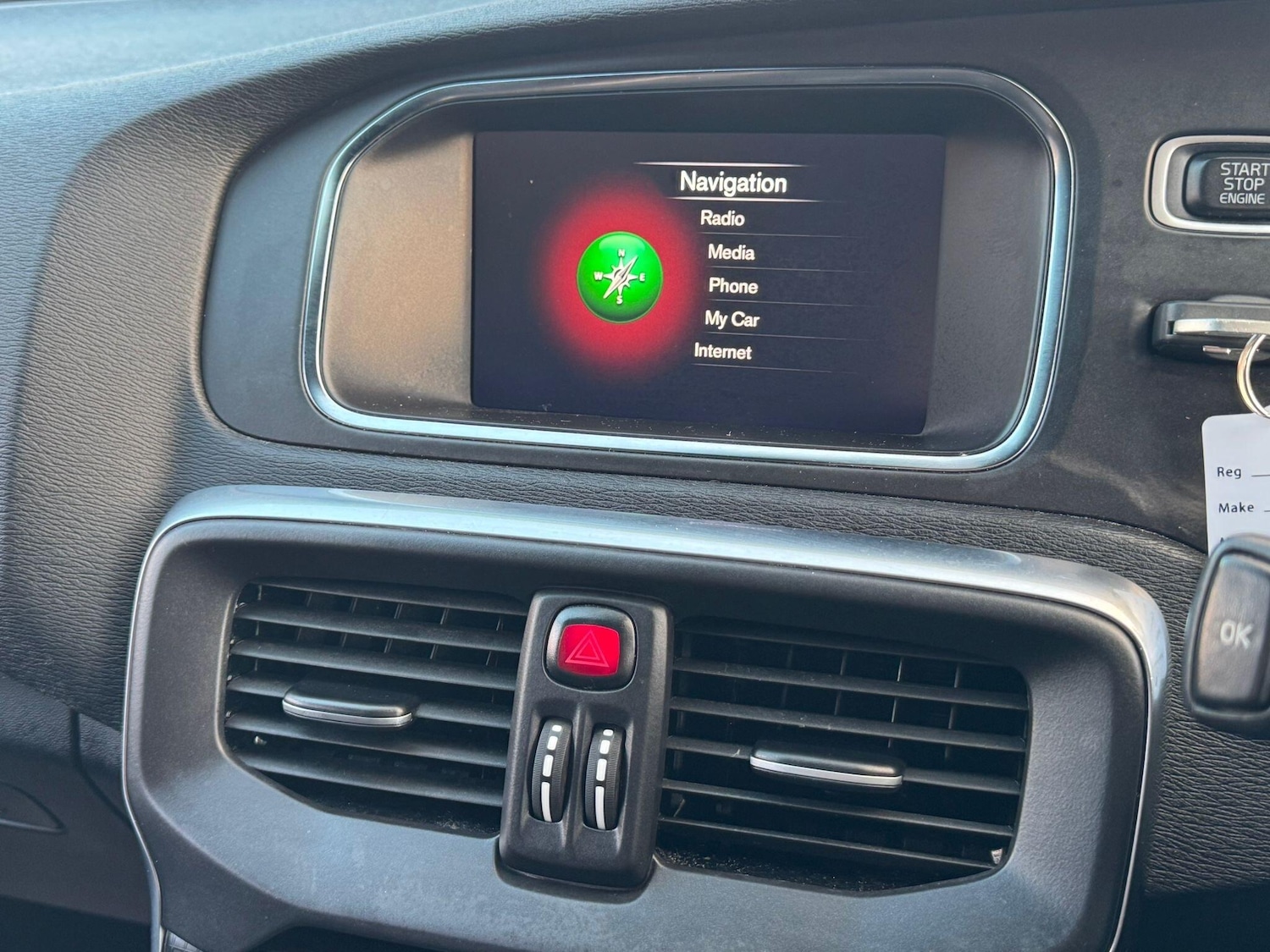 Used Volvo V40 2017 for sale - 77091110: Photo 19