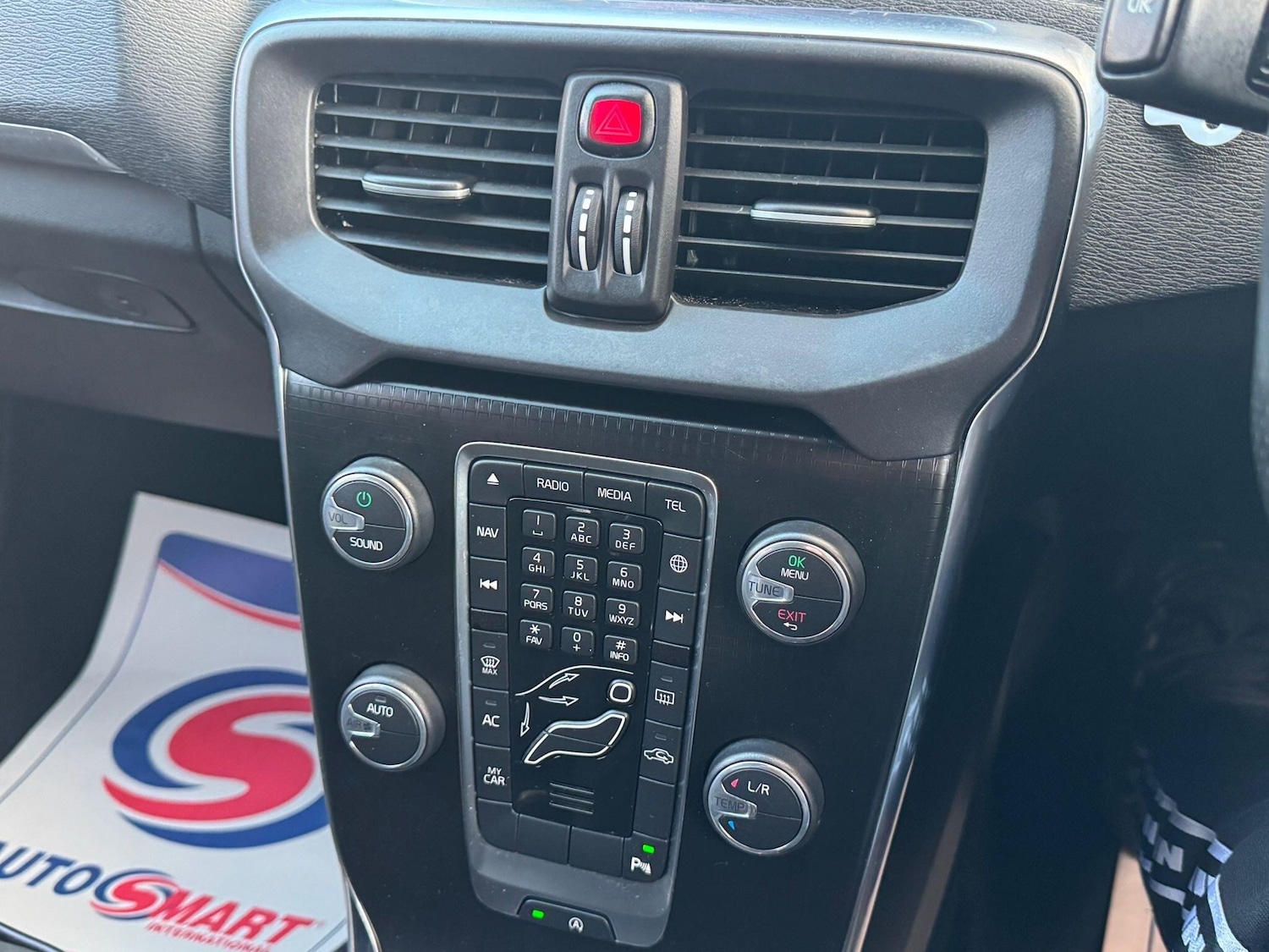 Used Volvo V40 2017 for sale - 77091110: Photo 22