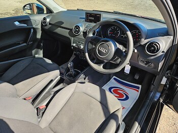 Used Audi A1 2011 for sale - 78148089: Photo