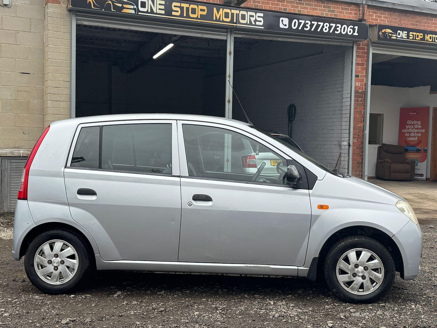 Used Daihatsu Charade 2004 for sale - 76136213: Photo 18