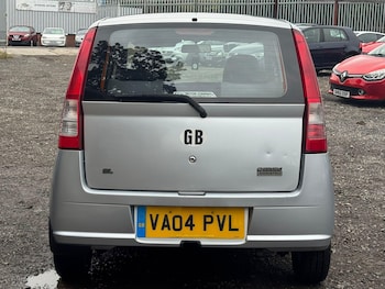 Used Daihatsu Charade 2004 for sale - 76136213: Photo