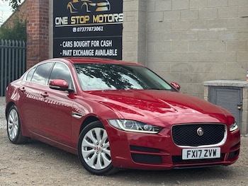 Used Jaguar XE 2017 for sale - 79464288: Photo