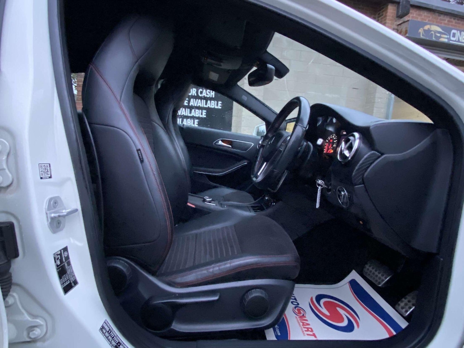 Used Mercedes-Benz A-Class 2014 for sale - 76753114: Photo 6