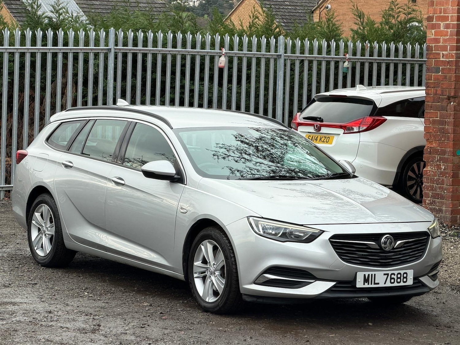 Used Vauxhall Insignia 2017 for sale - 76714237: Photo 12