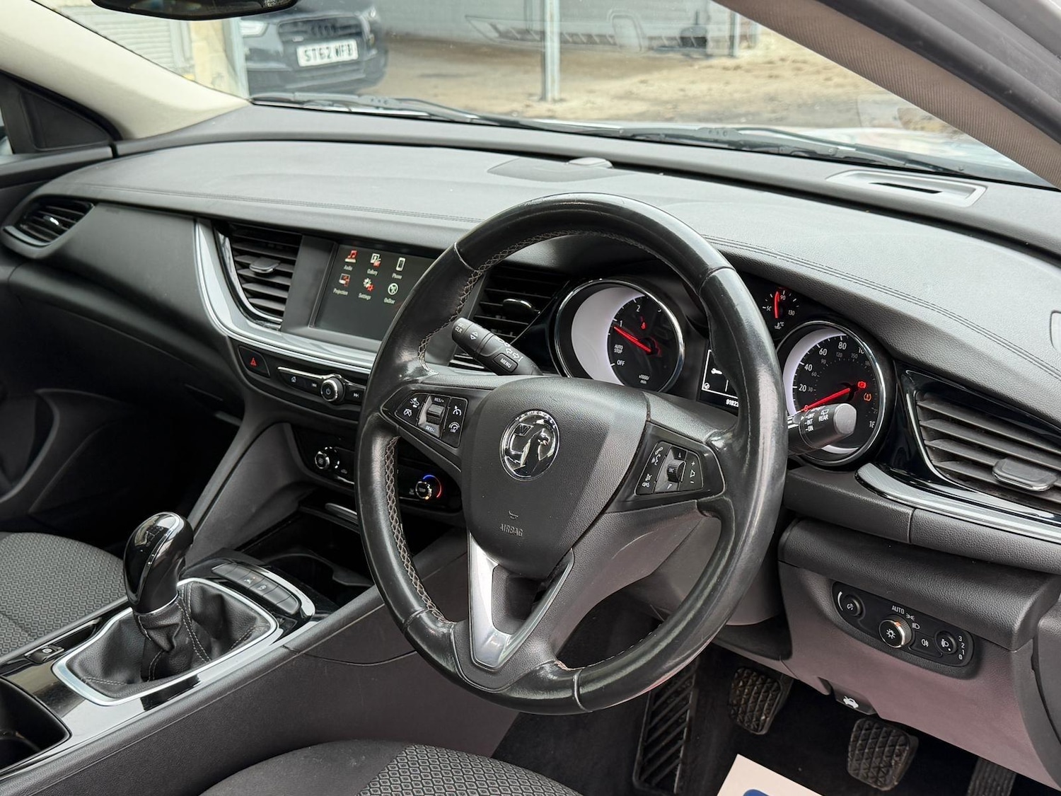 Used Vauxhall Insignia 2017 for sale - 76714237: Photo 17