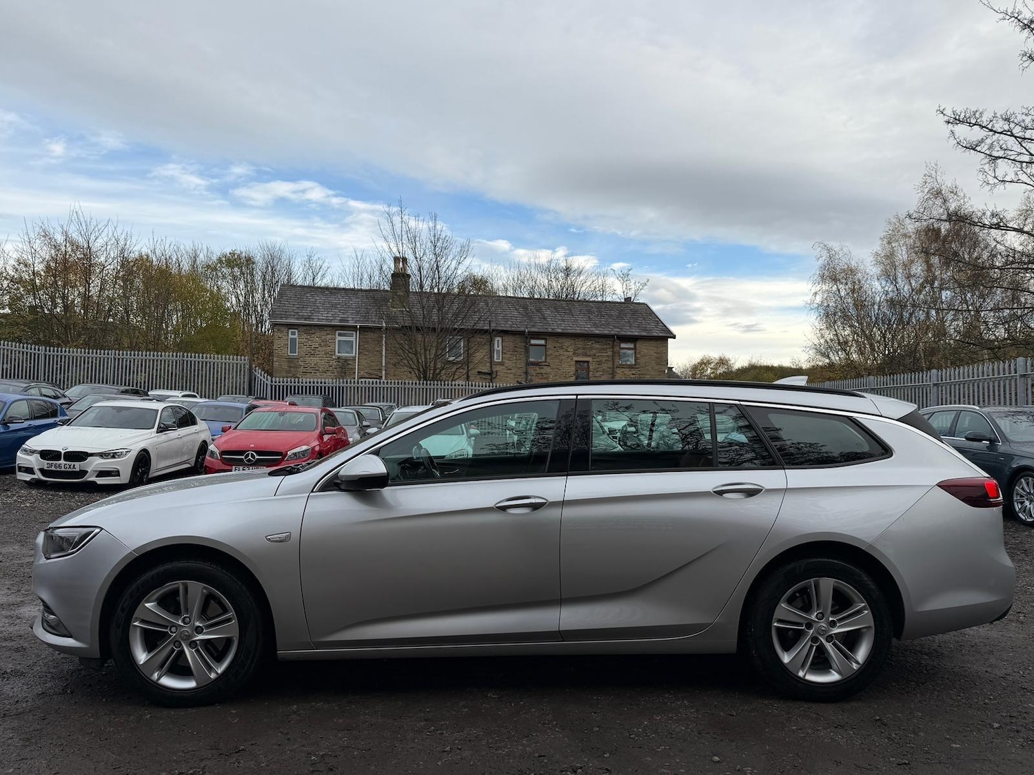 Used Vauxhall Insignia 2017 for sale - 76714237: Photo 18