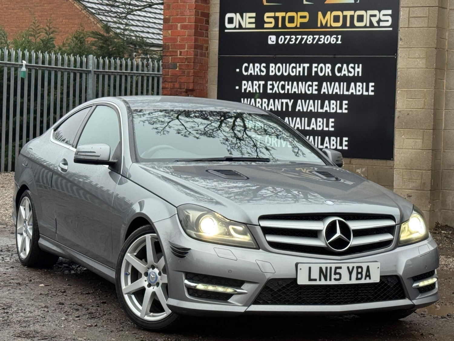 Used Mercedes-Benz C Class 2015 for sale - 77387136: Photo 12